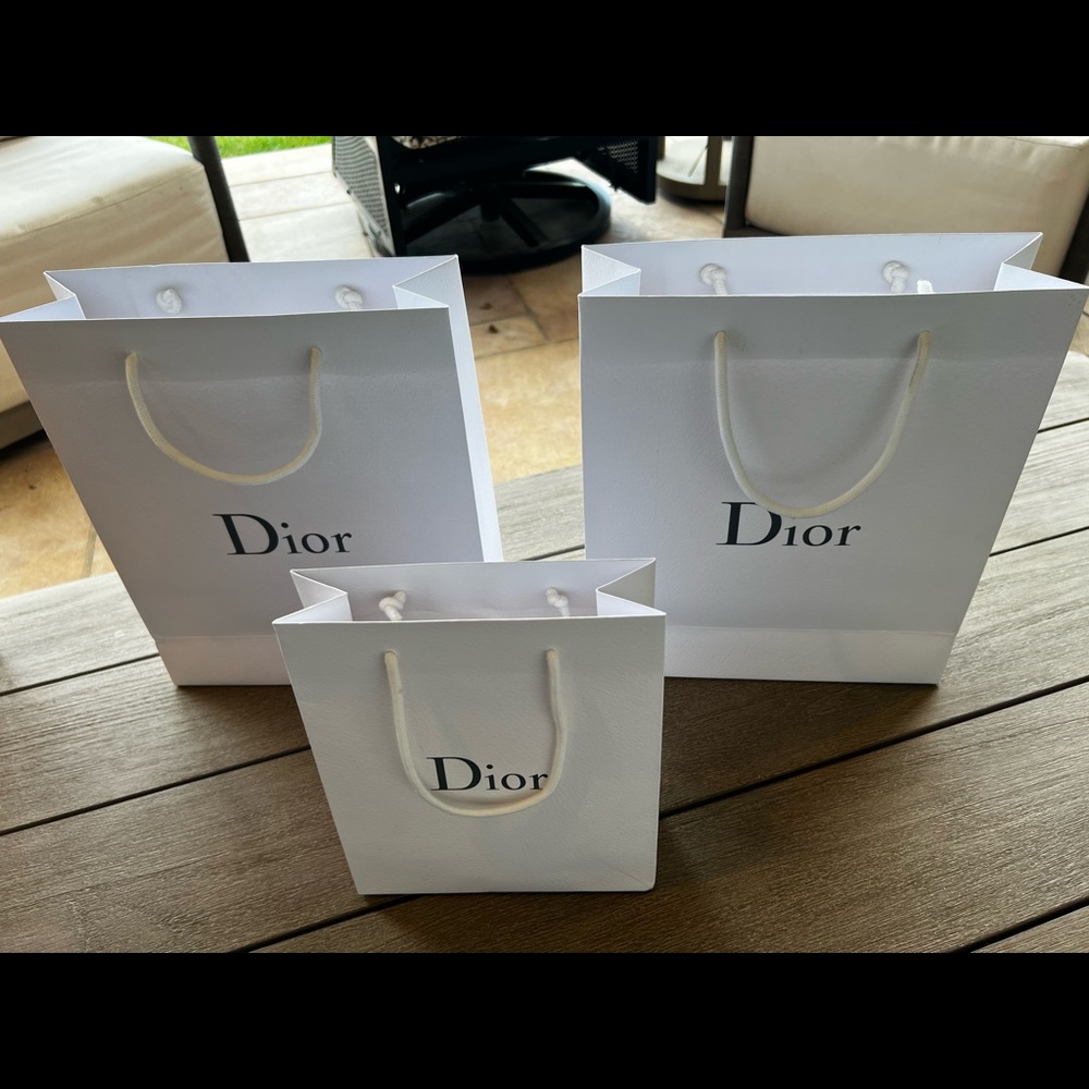 3 Sturdy white flat bottom Dior bags 2 sizes